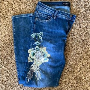 Bebe Sparkly Embroidered Jeans 27w